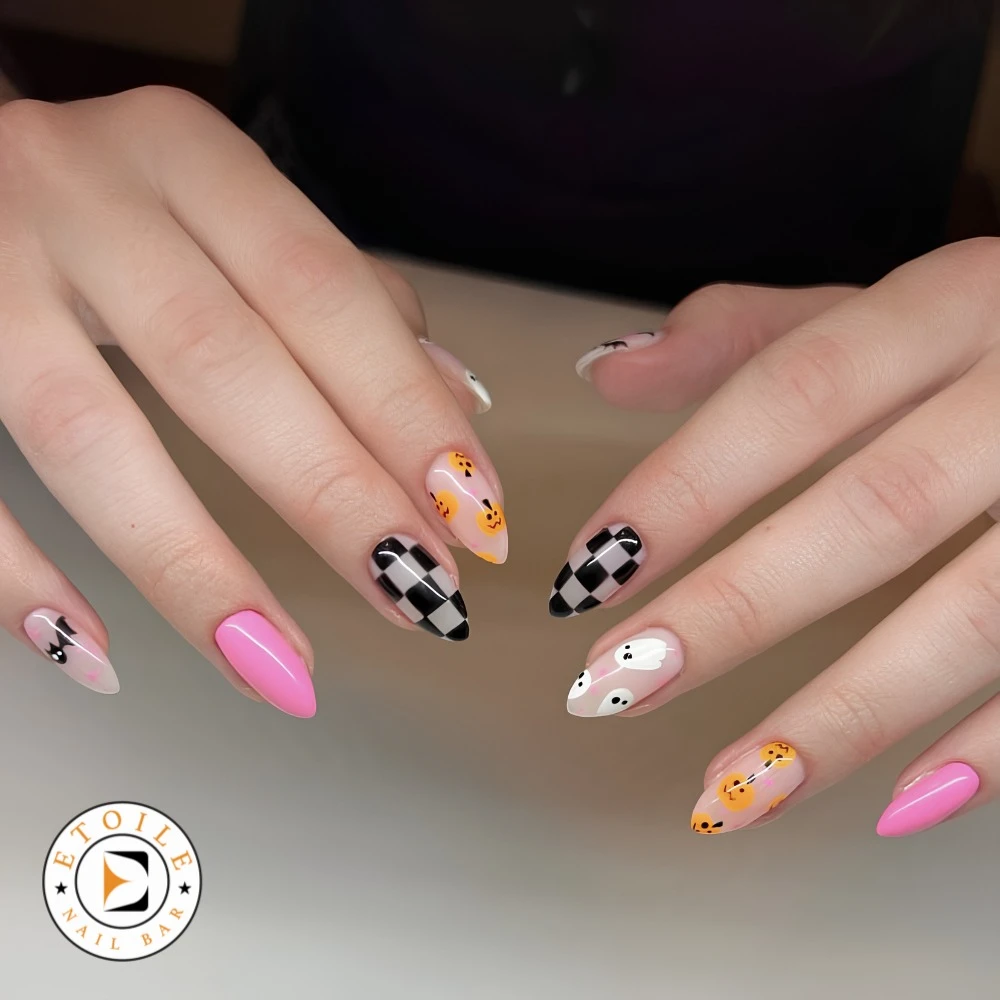 Nail salon 60614 - Nail salon near me - Nail salon Chicago - Etoile Nail Bar